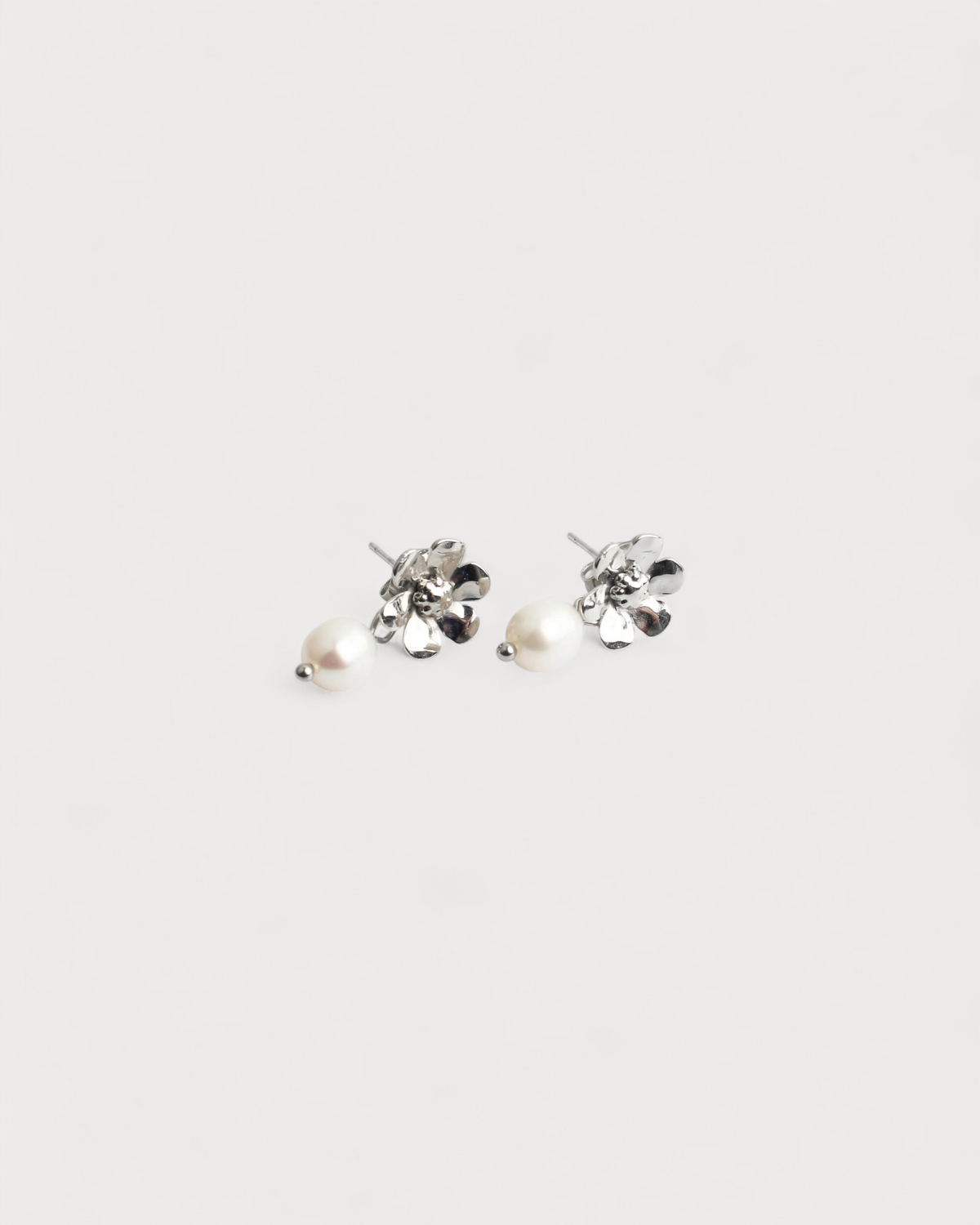 Pendientes Raíz de Perla