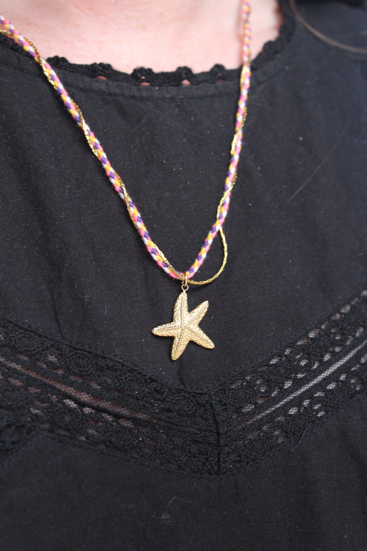 Collar Origen de Romero