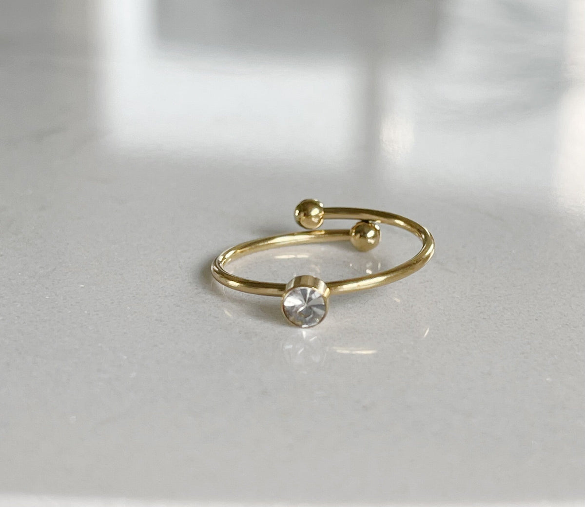 Anillo Raíz Eterna
