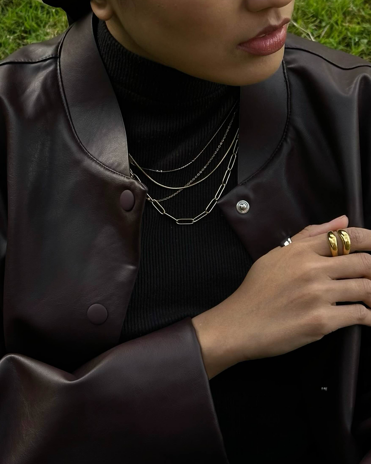 Collar Ceniza